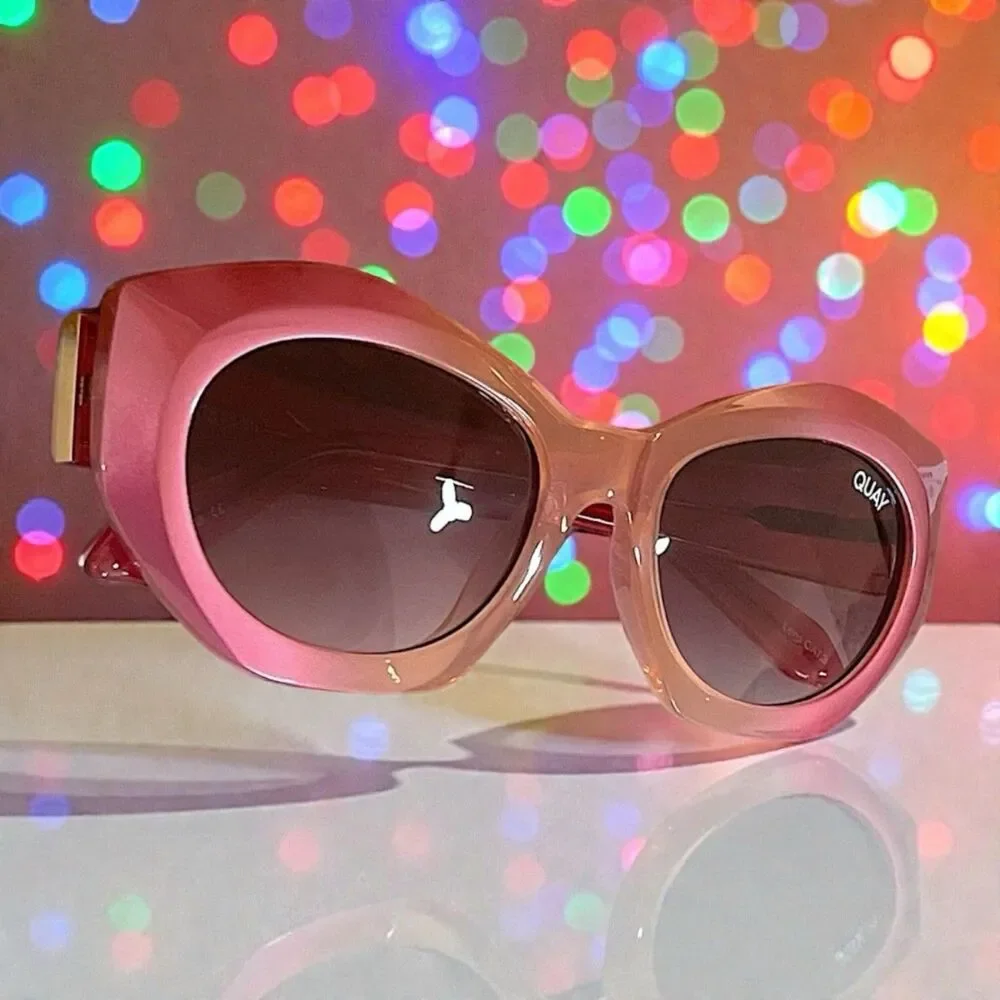 Quay Real Me Sunglasses Geometric Pink Ombre Frame Brown Lens NWT And Case
